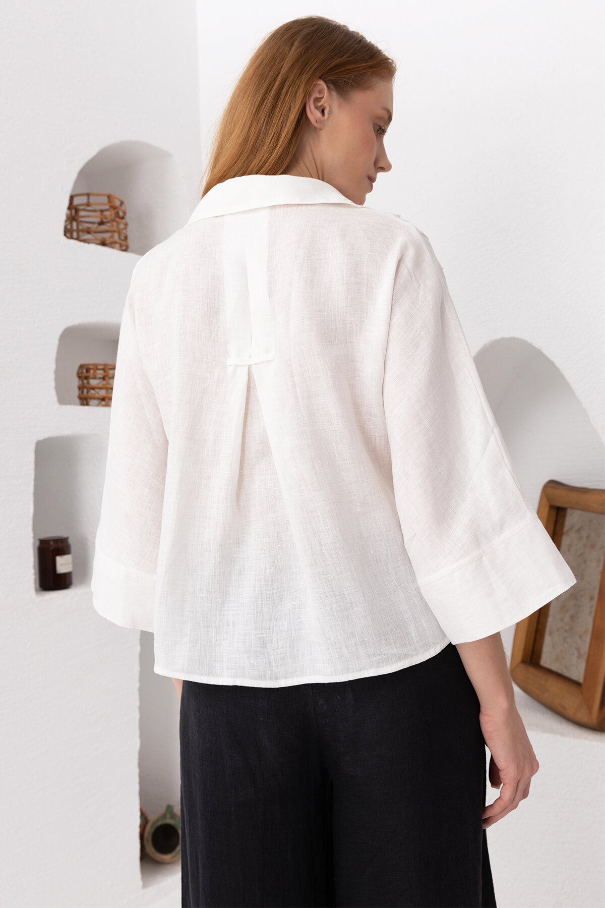 White Daisy | Keten Nakışlı Gömlek